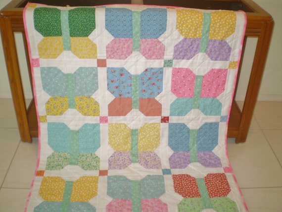 Handmade Butterfly Baby Quilt: Vintage Style Patchwork Bedding,crib, toddler, lap, Feedsax Butterfly2