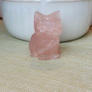 Pretty in Pink Rose Quartz Kitty Carving