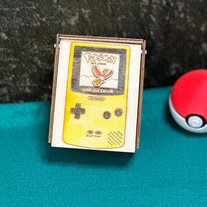Caja Game boy de madera