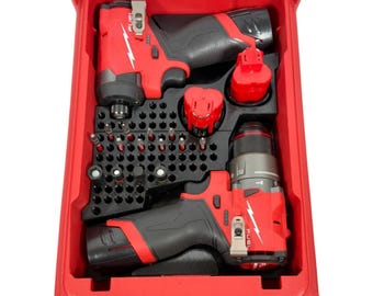 Trapano avvitatore M12 Fuel (3404-20) e inserto per avvitatore a impulsi da 1/4" (3453-20) per valigetta compatta Milwaukee Packout 48-22-8435.