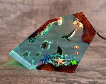 Humpback Whale & Sea Turtle Epoxy Resin Lamp: Ocean Night Light