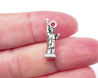 10 Charms, Statue of Liberty, Lady Liberty, New York, NY, Charm (3D)  7x20x5mm, Hole Approx 2mm