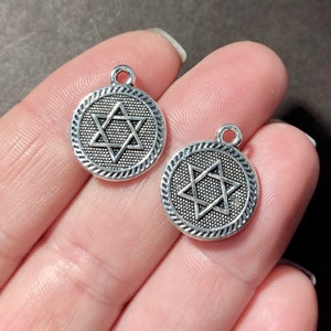10 Charms, Star of David, Jewish, Star, (double sided) Charm 18x15x2mm, Hole: 1.5mm SH514
