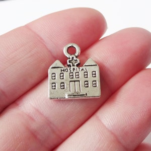 10 Charms, Hospital, Nurse, Doctor, Medical, Charm 16x14x2mm ITEM:AA4