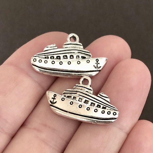 10 Charms, Cruise Ship, Boat, Yacht, Charm (double sided) 15x25x3mm, Hole: 1.5mm A1A14