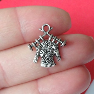10 Charms, Sweater, Knitting, Charm 19x17x3.8mm, Hole 2mm ITEM:AK18