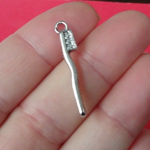 10 Charms, Toothbrush, Hygienist, Dentist, Charm 30x3x5mm, Hole: 2mm