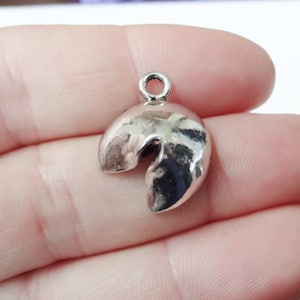 5 Charms, Fortune, Cookie, Charm 20x15mm ITEM:R4