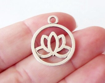 10 Charms, LOTUS, Flower (double sided) Charm 24x20x2mm, Hole: 2.5mm
