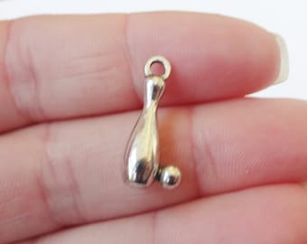 10 Charms, Bowling Pin, Bowler, Team, Charms 20x9x5.6mm ITEM:J6