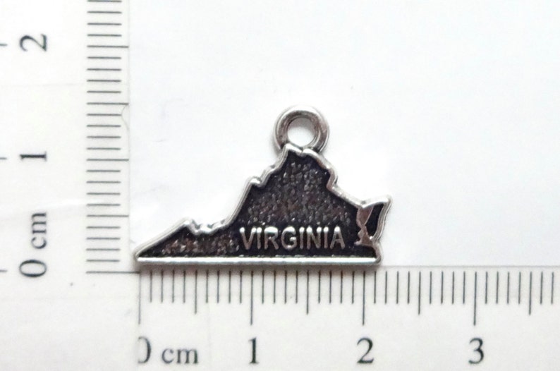 4 Charms, VIRGINIA, USA, State Charm United States of America double sided 22x13.5mm ITEM:AW46 image 3