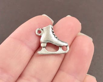 50 Bulk, Ice Skate, Hockey, Figure Skater, Charms (3D) 16x17x4mm, Hole: 2.5mm