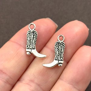 10 Charms, Boot, Cowboy, Cowgirl, Country, Charms (double sided puffed) 18x11.5x2.5mm, Hole 2mm ITEM:AF13