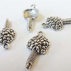 10 Charms, Flower, Bouquet, Wedding, Charms 22.3x12x4.5mm ITEM:BO1 image 2