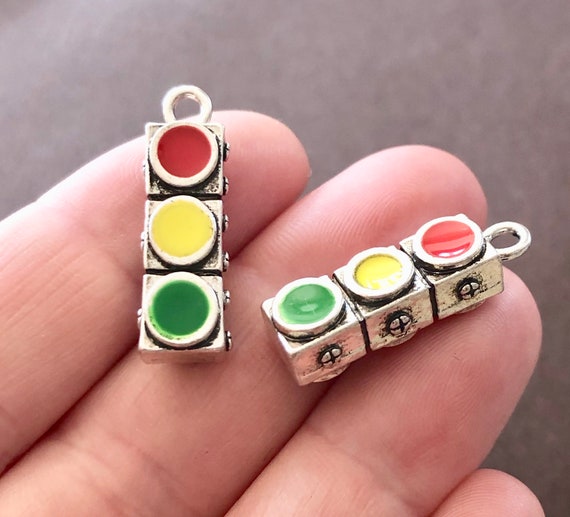 2 Traffic light charms antique silver tone P129