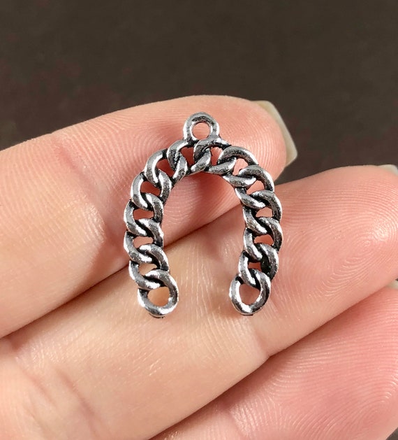 Solid Stainless Steel Horseshoe Link Chain - 25 Inch Length - Pre-Owned