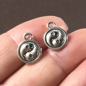 10 Charms, Yin, Yang, Yin and Yang, Charm (double sided, puffed) 13x10x2.5mm, Hole: 2mm SH494