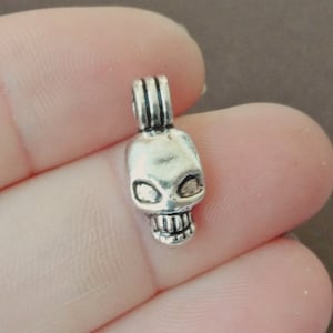 50 Charms, Skull, Halloween, Charm 8x17x5mm Item:BO19