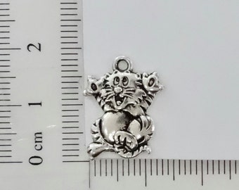 10 Charms, Cat, Kitten, Animal, Pet Charm 14x18x1.5mm, Hole