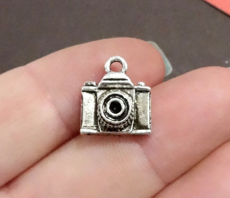 10 Charms, Camera Charms 14x12.5x5mm ITEM:BU14 image 1