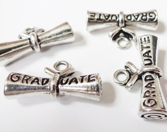 10 Charms, GRADUATE, Diploma (3D) Charms 21x13mm ITEM:V3