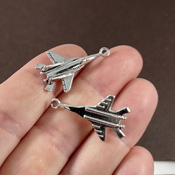 10 or 50 Charms, Fighter Jet, Airplane, Military,  Charms  28x16.5x5mm, Hole: 1.9mm SH456