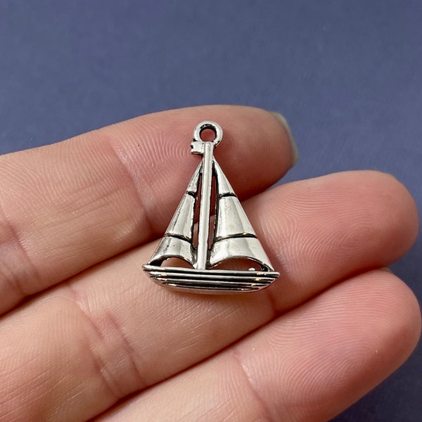 10 Charms, Sailboat, Boat, Charm 23.5x17.5x3.5mm, Hole: 1.6mm
