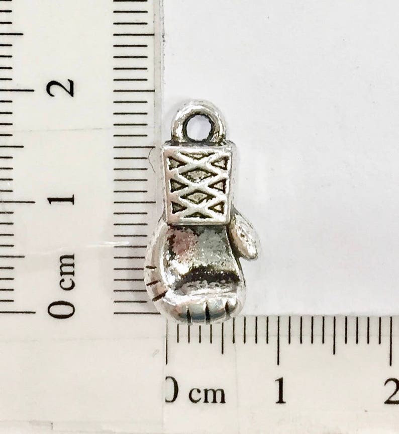 20 Bulk Boxing Glove Charms antique silver 3D 10x18x7mm Etsy