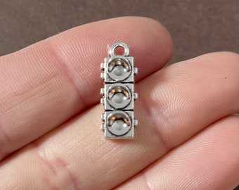 10 Charms, Traffic, Signal, Light, Charm, Pendants, Charm, Pendant, 19.5x7.5x5mm, Hole 1.8mm Item:F12