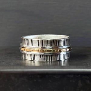 Hammered Gold & Silver Spinner Ring, Oxidized Wood Texture Band