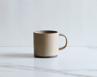 10 oz mug, round handle, glazed in Dune.