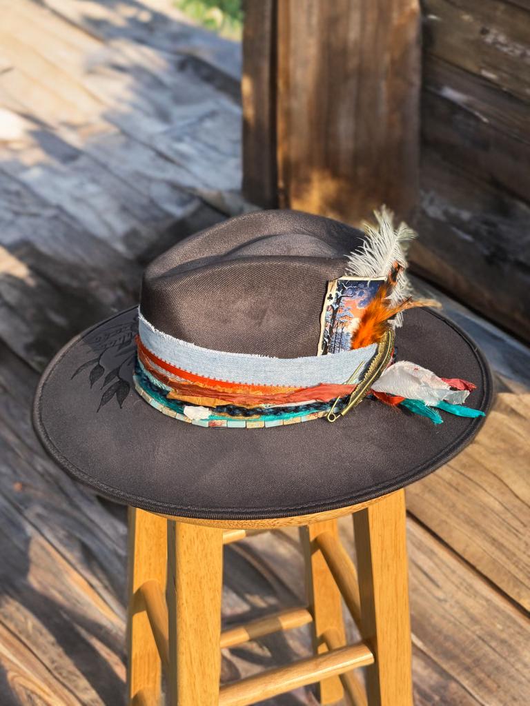 HarpsHarvestHats - Etsy display picture 2