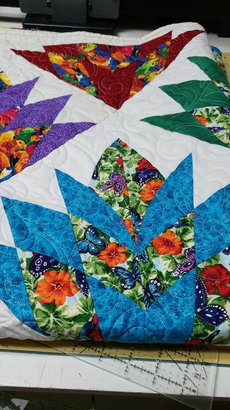 Cleopatra Fan Twins size quilt