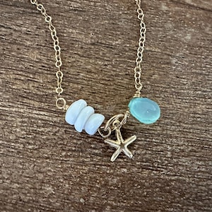 Bracelet de cheville en calcédoine et coquillages puka hawaïens avec breloque étoile de mer : or 14 carats