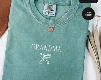 Gepersonaliseerde Comfort Colors® oma-shirt, nieuwe oma, omacadeaus, zwangerschap onthullen, babyaankondiging, coquette Moederdagcadeau