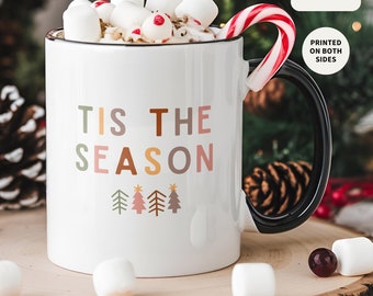 Taza "Tis The Season", taza navideña, taza de café, ideas de regalo para el amigo secreto, taza de Papá Noel, regalo de Navidad, regalo de Feliz Navidad, Navidad acogedora