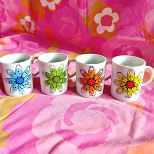 Vintage Atomic Flower Power Mug Coffee Cup Green Yellow Blue 70s Japan