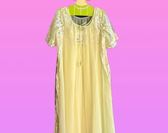 Vintage Yellow Shadowline Nightgown Lace Set Lingerie Peignoir nightie and robe coquette