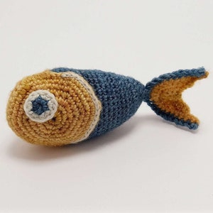 Fish-Shaped Cat Toy Crochet Pattern