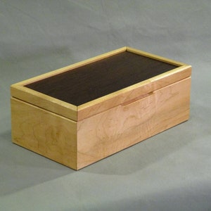 Keepsake Box Maple with Leopardwood Top image 2