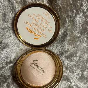 Vintage Stratton Compact