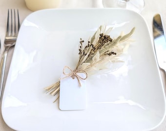 Recuerdos de boda: flores secas – mini ramo con etiqueta de nombre como decoración de mesa, boda bohemia, blanco y verde natural