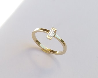 Charlotte vertical baguette ring, baguette engagement ring, baguette diamond engagement ring