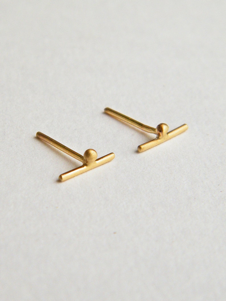 small gold post earrings