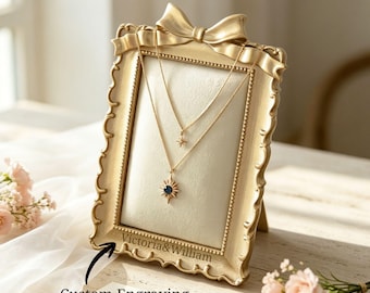 Vintage Schmuck Display Rahmen - Antiker Goldring Halter Ständer, personalisierter Text, Brautparty Geschenk, Hochzeitsdekor, elegantes Eitelkeitsdekor
