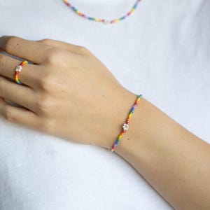 Proud Pearls Collection - elastic pearl bracelet pearl necklace pearl ring - rainbow colors queer LGBTQIA+