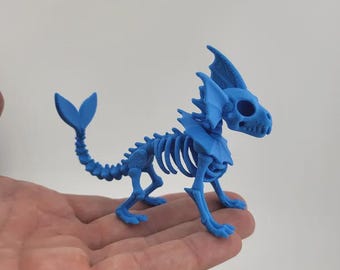 Figura estilizada de esqueleto de Vaporeon, arte de fan de Pokémon