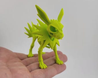 Figura estilizada de esqueleto de Jolteon (fan art de Pokémon)