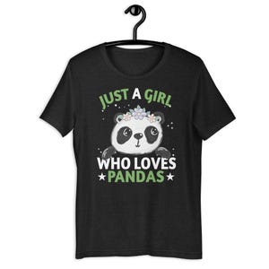 パンダが大好きな女の子 キュートで可愛いパンダガールズ レディース ユニセックス Tシャツ