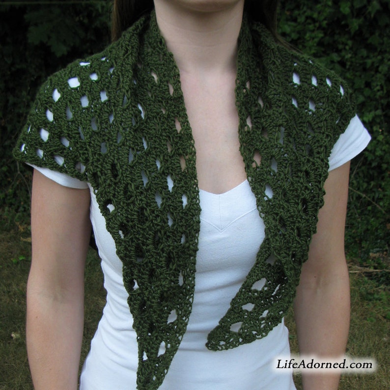 Crochet Pattern pdf Tapered Scales Shawlette image 3